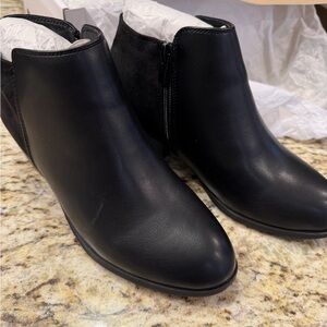 Elegant Black Ankle Booties